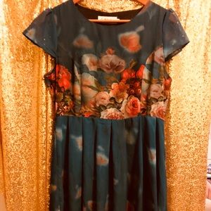 Chiffon vintage inspo green floral dress